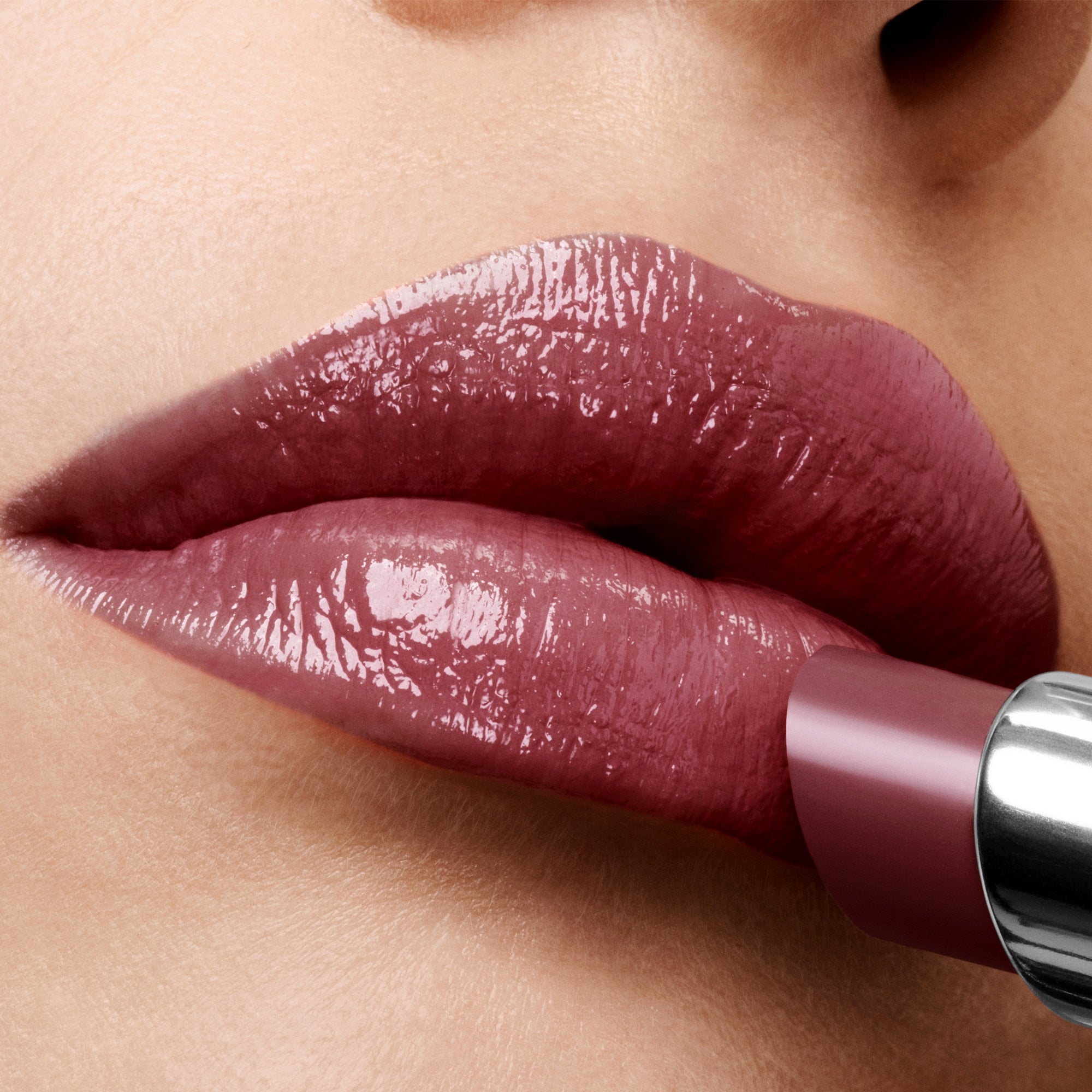 Soleil Neige Ultra-Shine Lip Color - Image 13