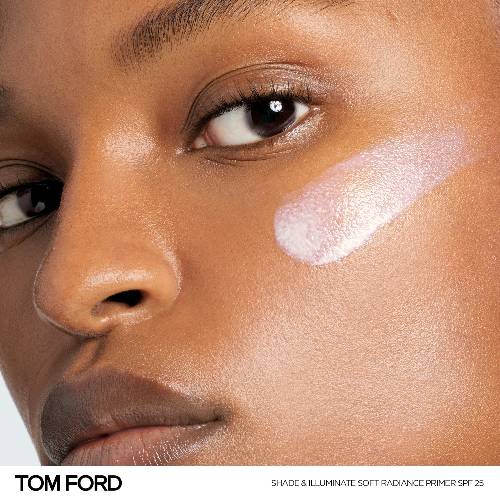 Shade and Illuminate Soft Radiance Primer Broad Spectrum SPF 25 - Image 3